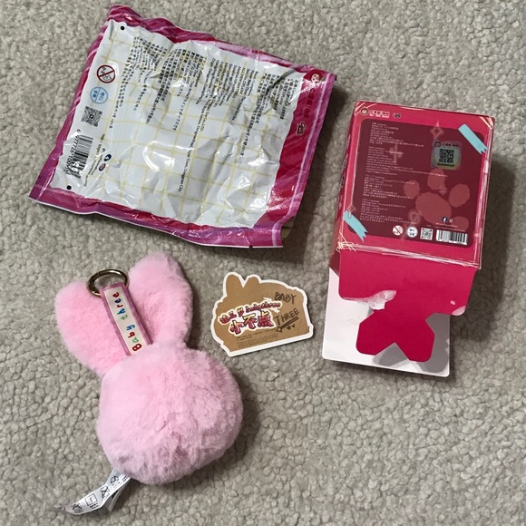 Baby Three Tiny Animal Plush Pendant Blind Box Toy Mochi Pink Bunny - Picture 4 of 16